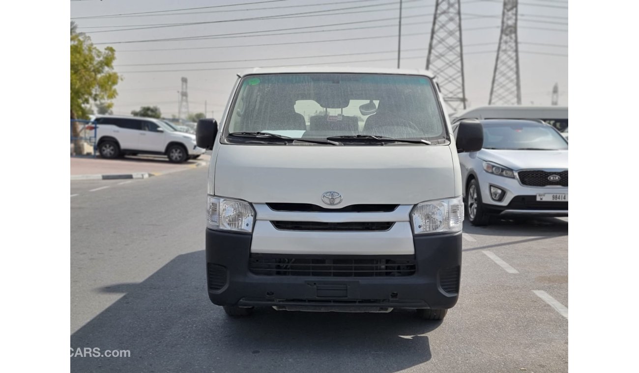 تويوتا هاياس TOYOTA HIACE CARGO VAN 2018, RTA PASS ( LOT # 887)