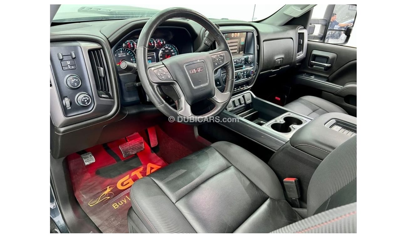 GMC Sierra 2018 GMC Sierra Black Widow Edition(All Terraain)-GMC Warranty-Full Service History-GCC.