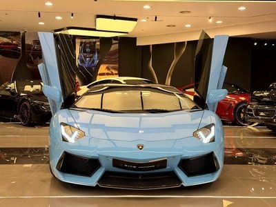 Lamborghini Aventador LP 700-4 GCC Specs