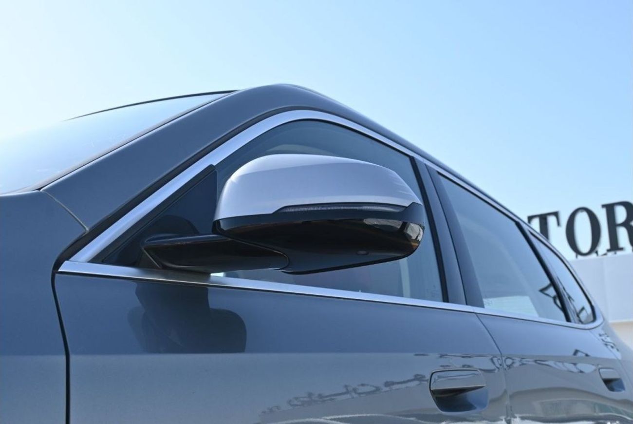 BMW X1 BMW X1 sDrive 20Li 1.5L 3 Cylinder Turbo Petrol, 7 Speed Dual Clutch Transmission, Color Grey, Model