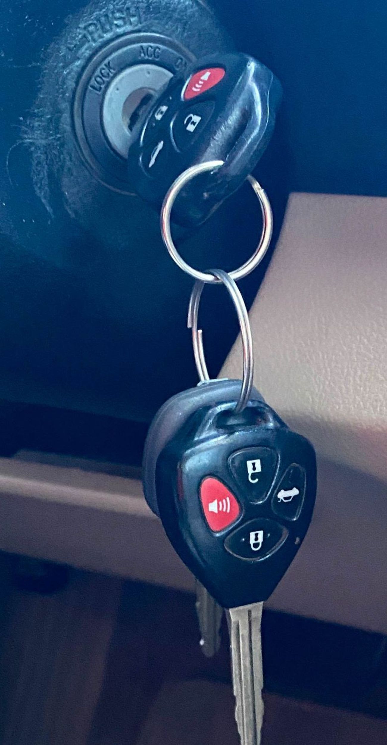 تويوتا كامري S 2.5L Toyota Camry 2015 GCC without accidents in excellent condition