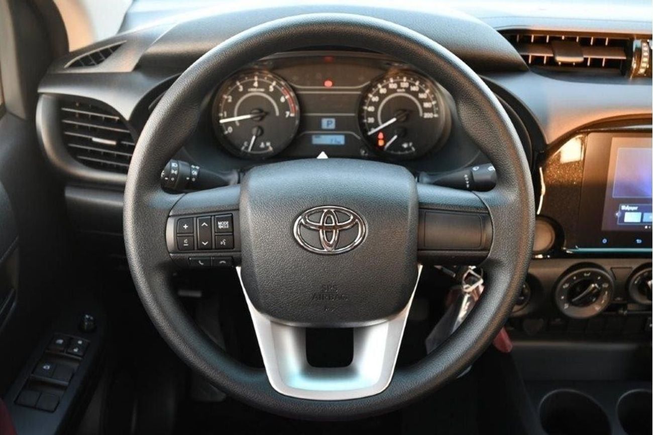 تويوتا هيلوكس Double Cab DLX 2.7L Petrol 4WD Automatic Transmission