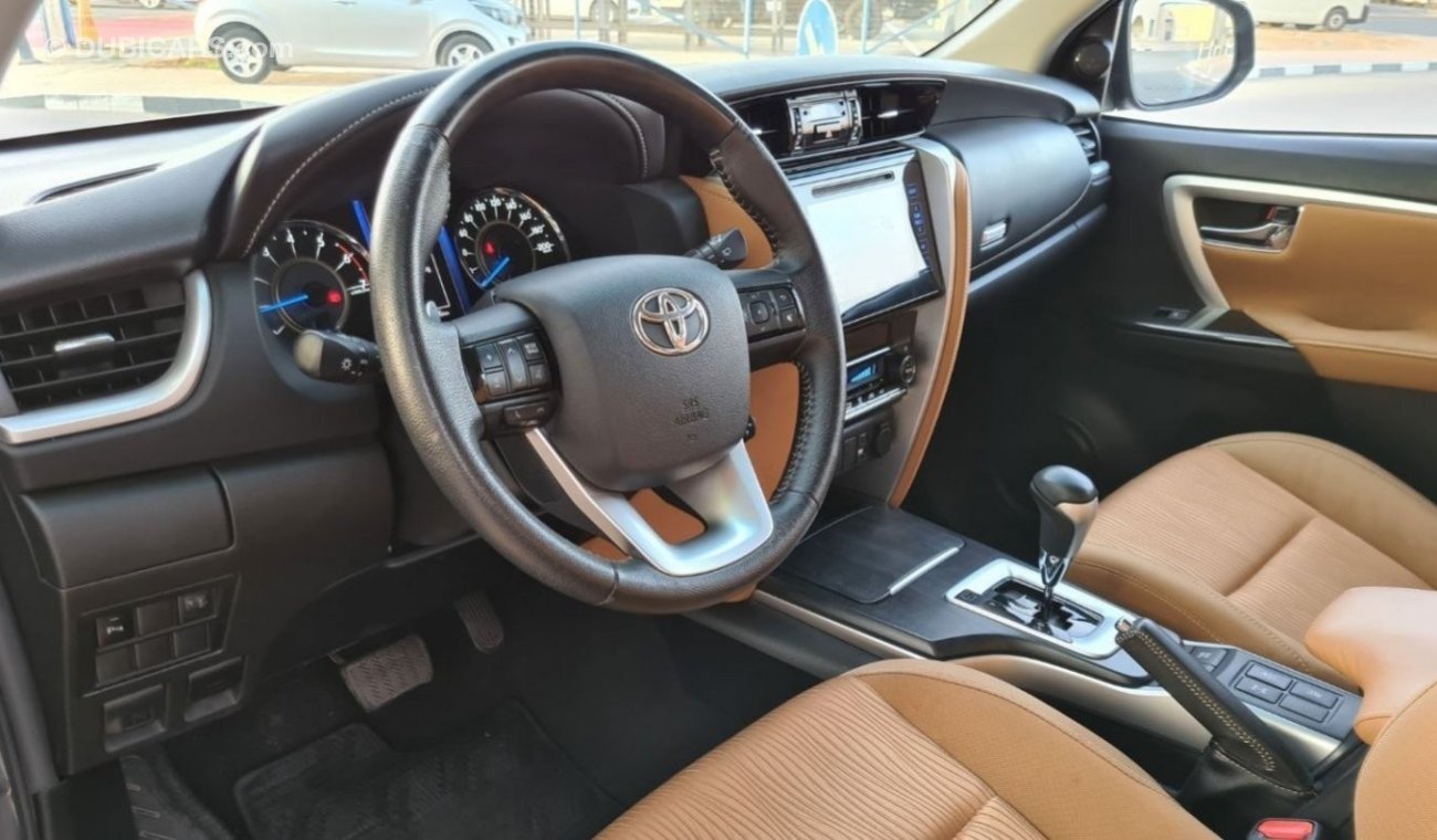 Toyota Fortuner GXR V6 2018 GCC Perfect Condition Low Mileage