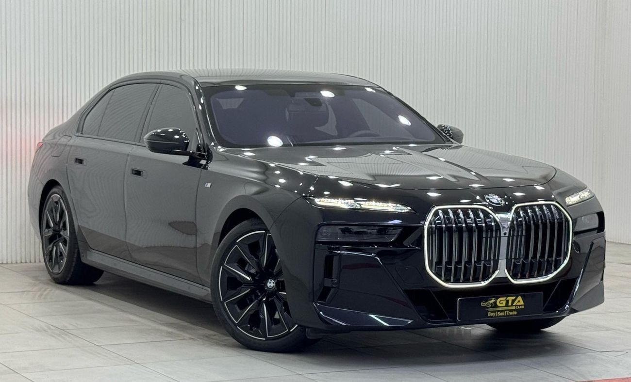 BMW 740i M-Sport 2024 BMW 740i M-Sport, BMW warranty + Service Pack, Fully Loaded, Very Low Kms, GCC