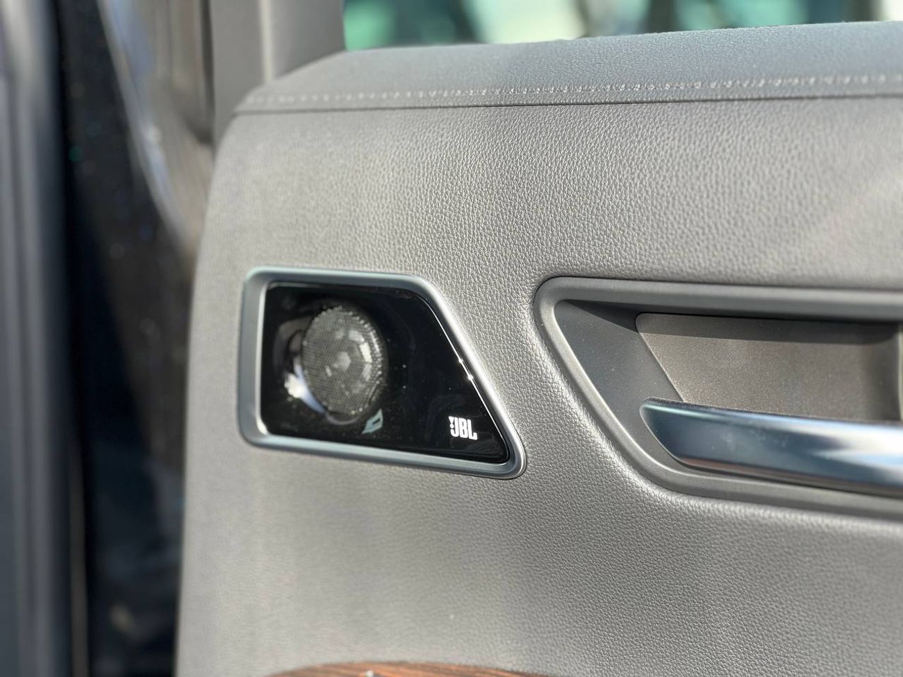 Toyota Land Cruiser GXR 3.5L PTR A/T // 2026 // HIGH OPTION WITH RADAR , LEATHER & POWER SEATS , DVD & BACK CAMERA // SP