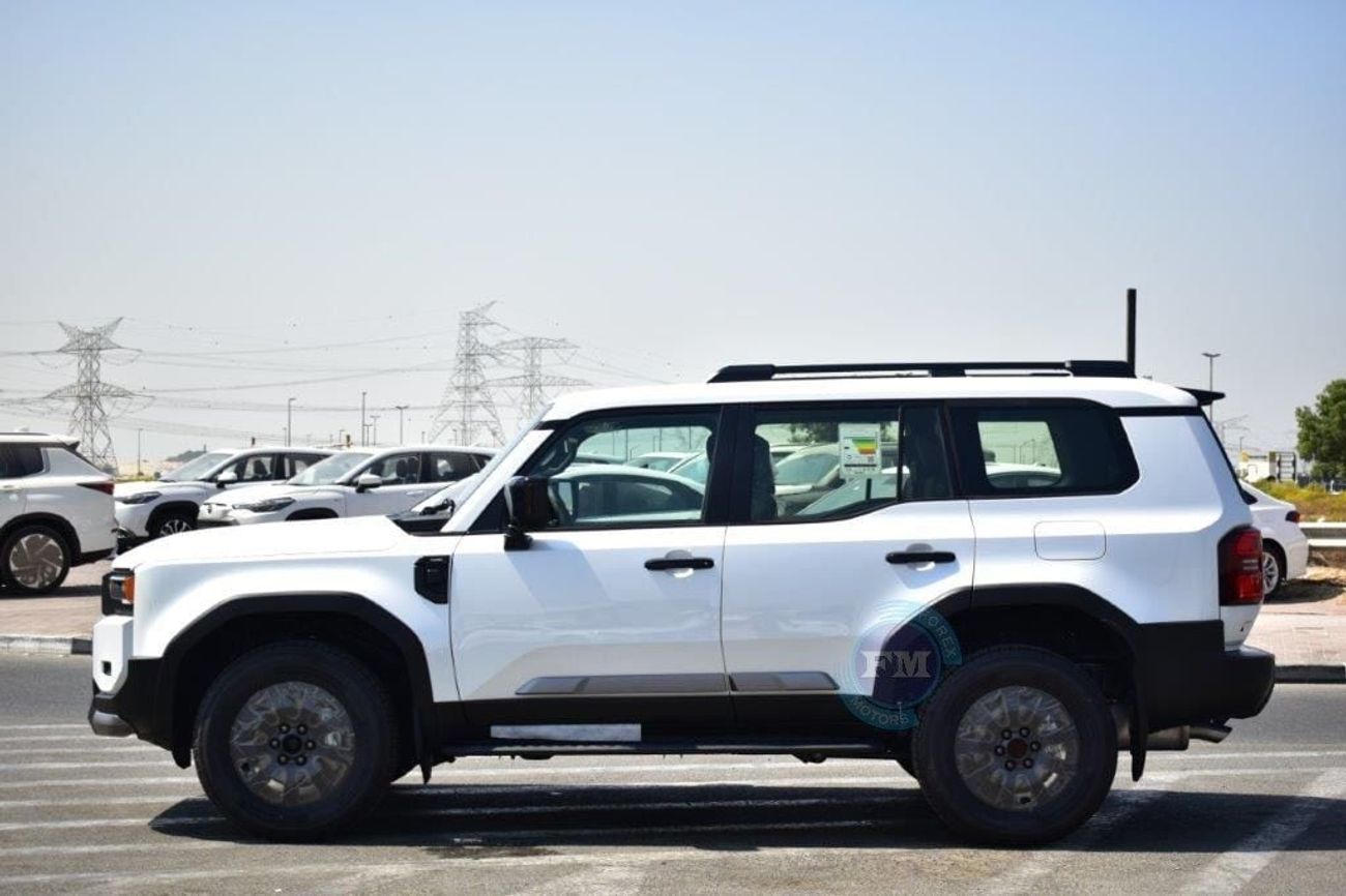 تويوتا برادو Luxury 2.4L Petrol 4WD 7 Seat Automatic