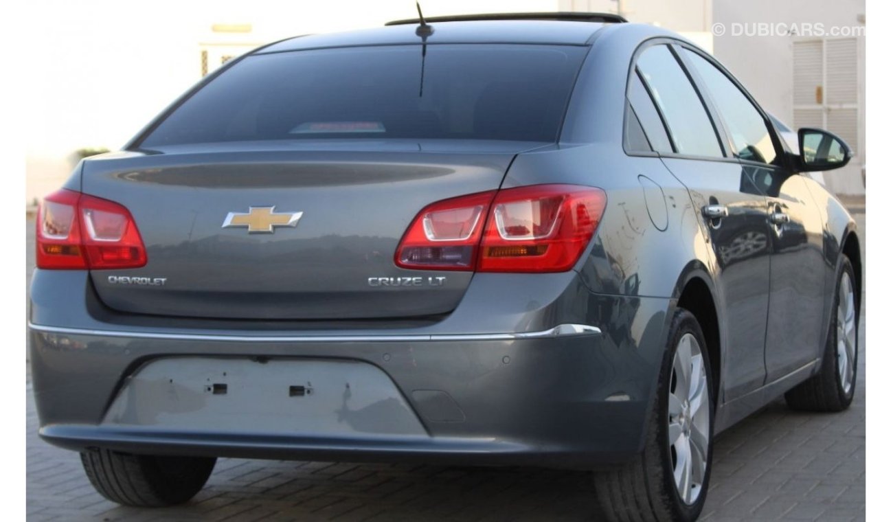 Chevrolet Cruze LT LT Chevrolet Cruze 2017, GCC, in excellent condition, full option, without accidents