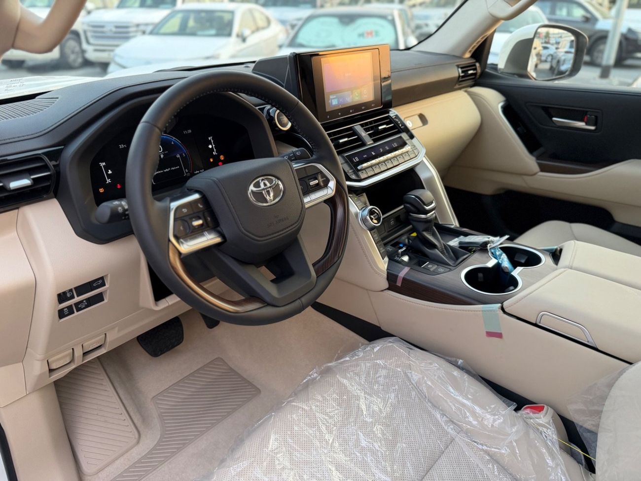 تويوتا لاند كروزر GXR 3.3 TT || Diesel || Black interior