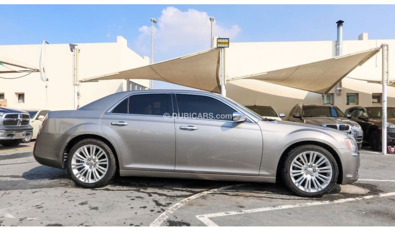 كرايسلر 300C بلس