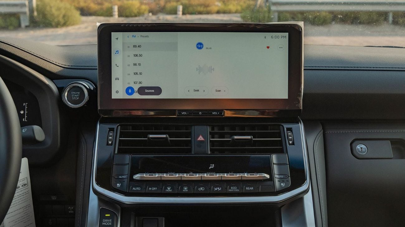 تويوتا لاند كروزر 2026 Toyota Land Cruiser 300 GXR 3.3L Twin Turbo AT Diesel (White)