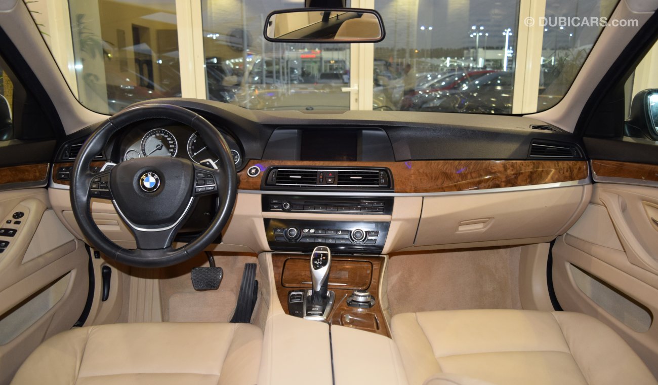 BMW 523i i