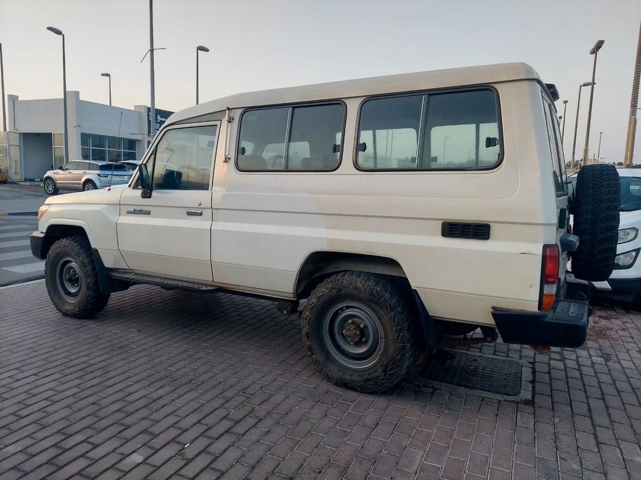 Toyota Land Cruiser 70 78 HARDTOP 4.2L DIESEL MANUAL TRANSMISSION