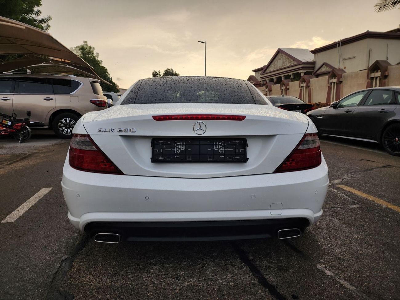 مرسيدس بنز SLK 200