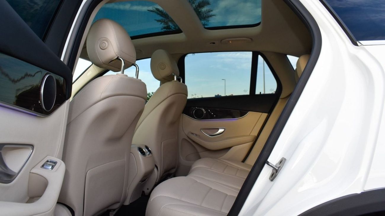 Mercedes-Benz GLC 300 4MATIC Mercedes GLC300 AMG / 2022 / USA