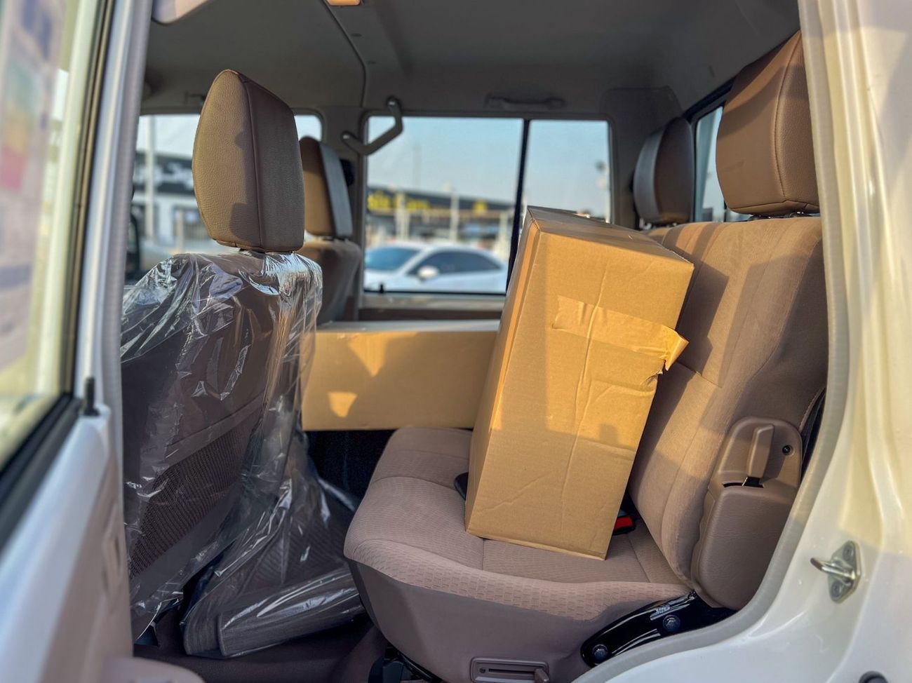 Toyota Land Cruiser Pick Up EXPORT ONLY - LC 79 2.8L Double Cabin M/T