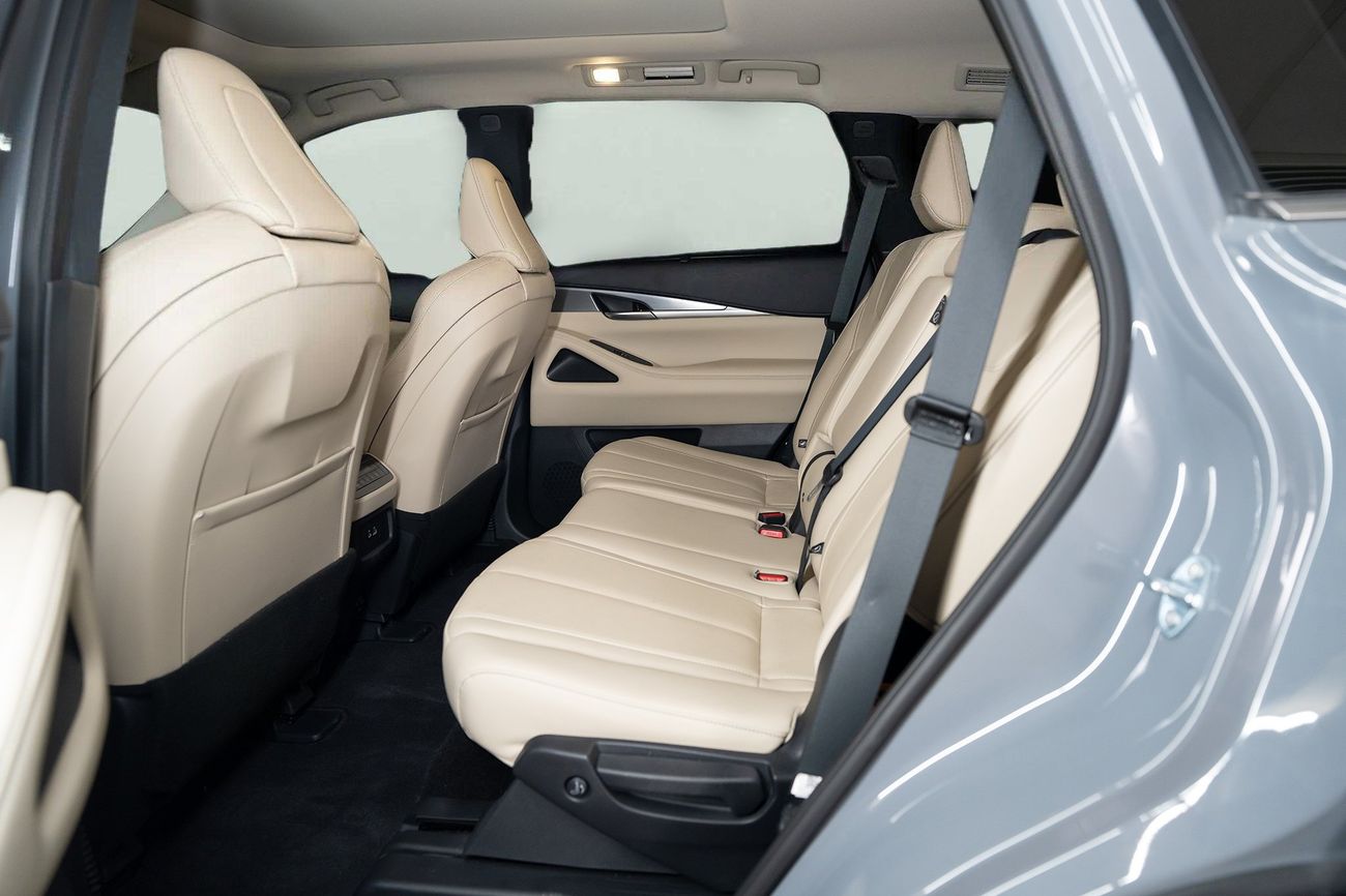 Infiniti QX60 Luxe 3.5L LUXE 2.0