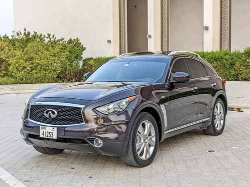 إنفينيتي QX70 LUXURY