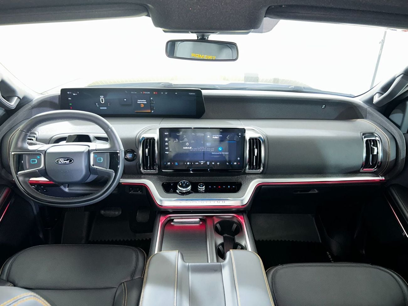 فورد إكسبيديشن TR2525 TREMOR / FREE Insurance + Registration/ AL TAYER MOTORS / AL QOUZ SHOWROOM