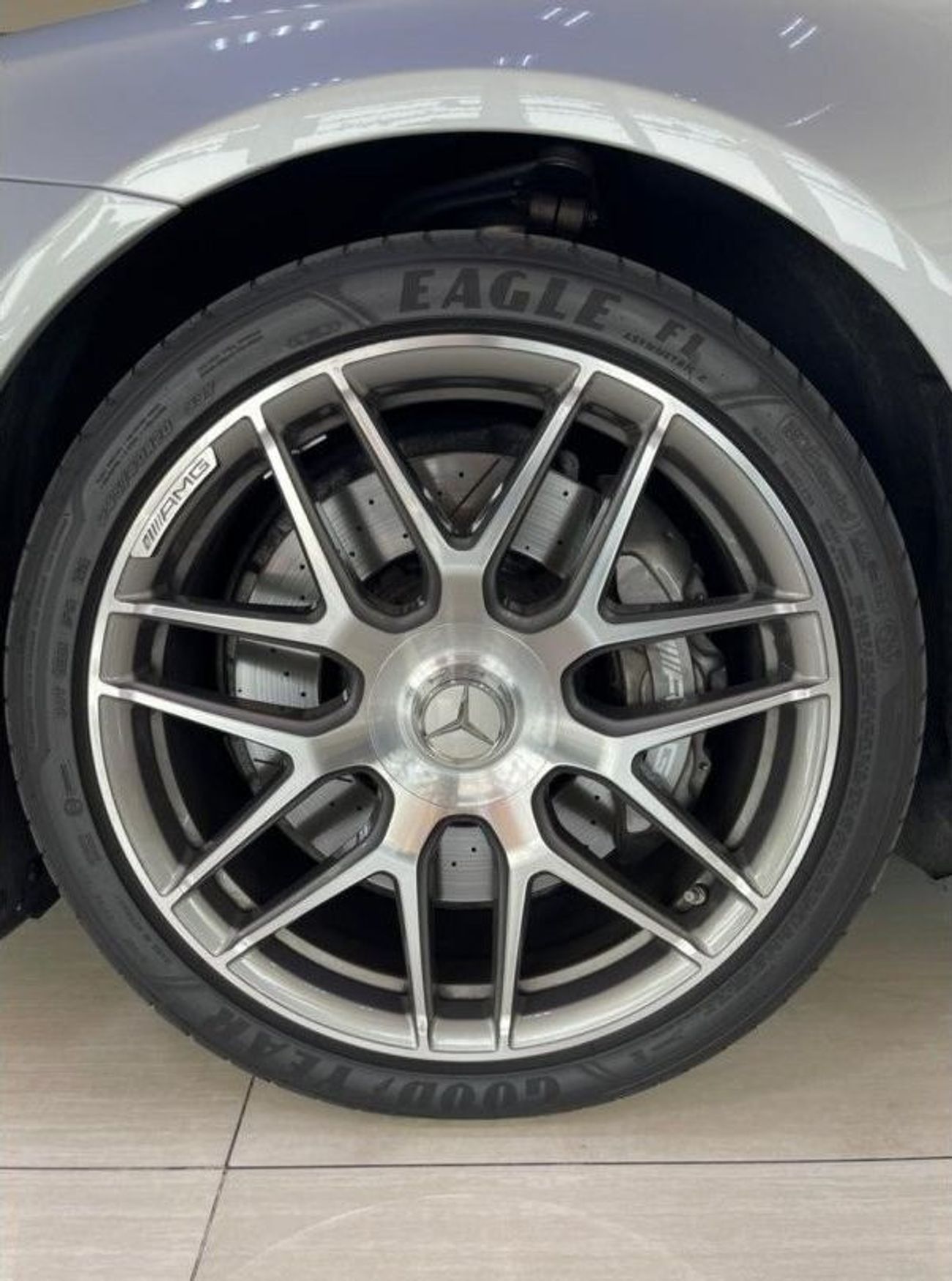 Mercedes-Benz S 63 AMG MERCEDES BENZ S63 AMG