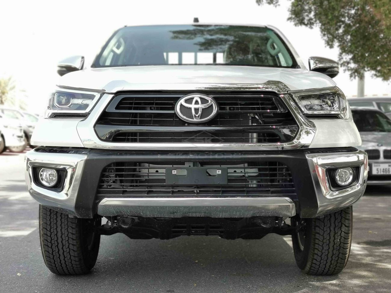 Toyota Hilux 2.7L, Manual, DRL LED Headlights, Rear Bedliner, Bluetooth, DVD, 4WD, Rear Camera (CODE # THFO03)