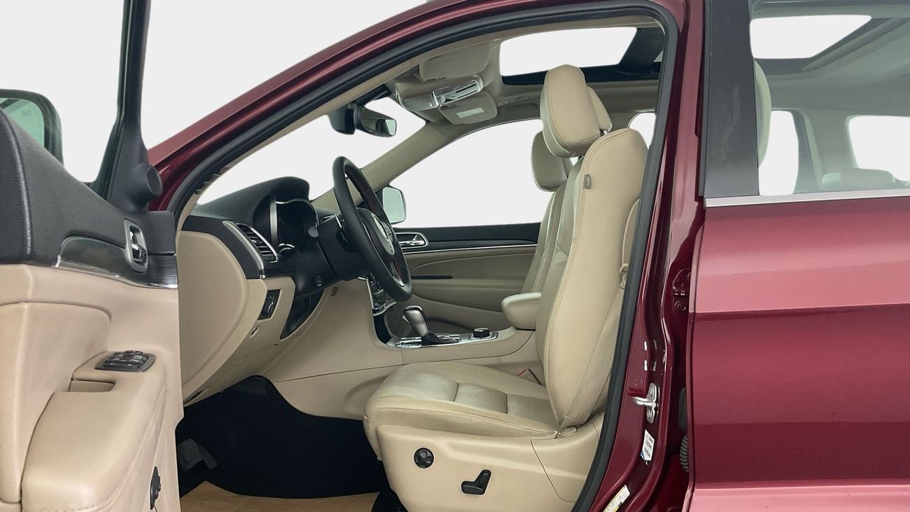 جيب جراند شيروكي 3.6 LIMITED 4WD AUTO | شامل الضمان | 0 ﺪﻔﻋﺓ ﺃﻮﻟﻯ