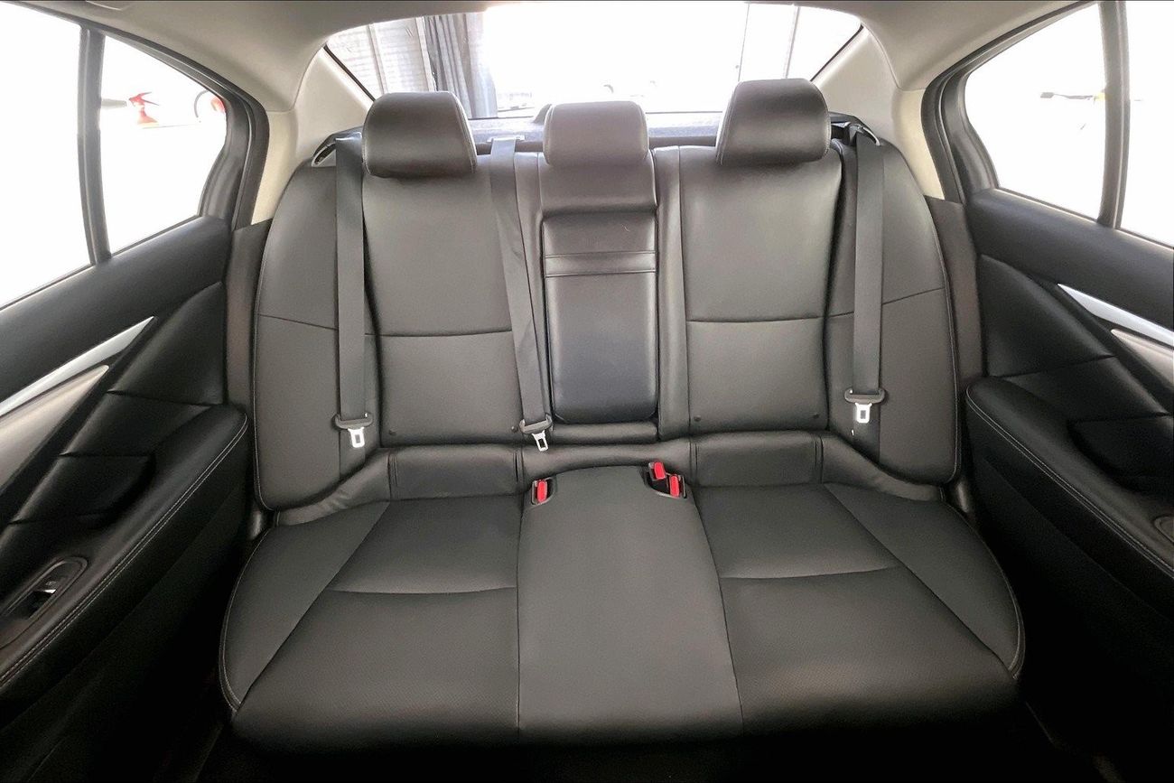 Infiniti Q50 Premium / Luxe | Guaranteed Warranty | 0 Down Payment