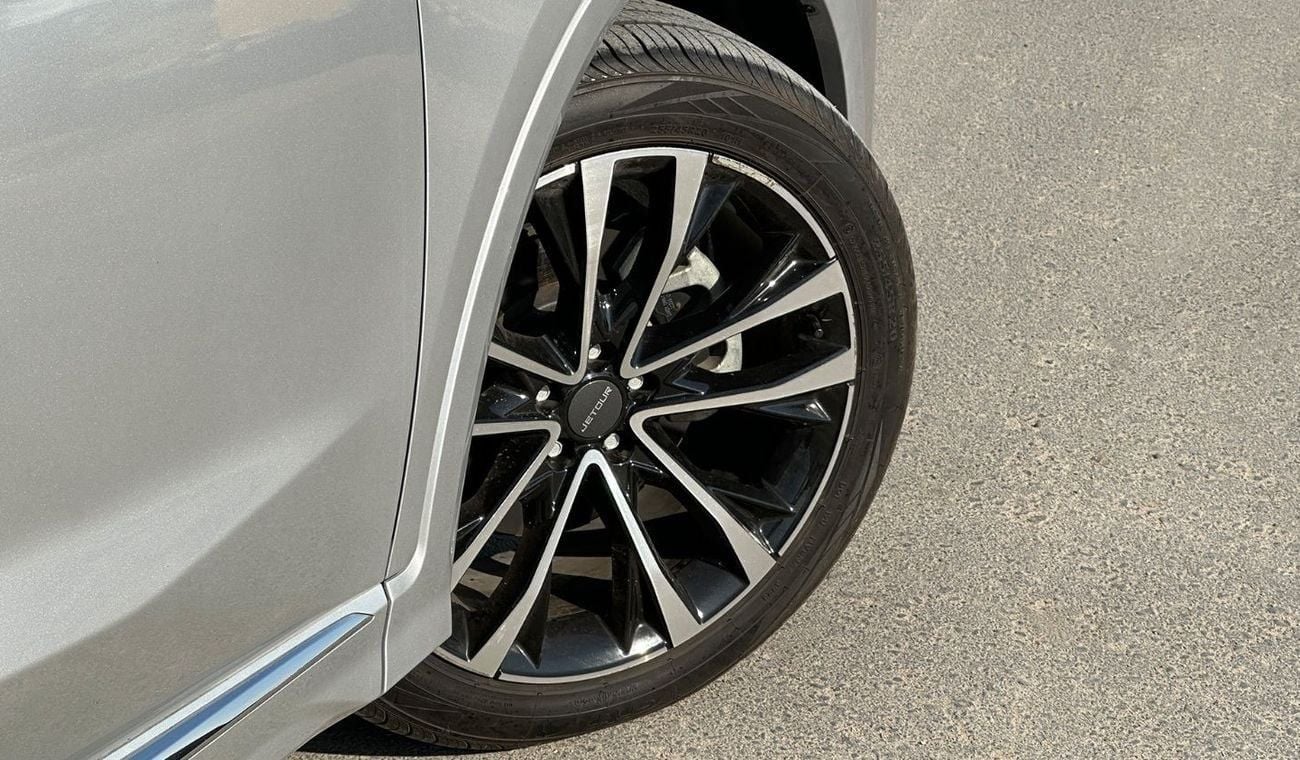 Jetour X70 Plus Luxury 1.6L Turbo 4 Cylinders GCC Low Mileage Warranty 3 Years