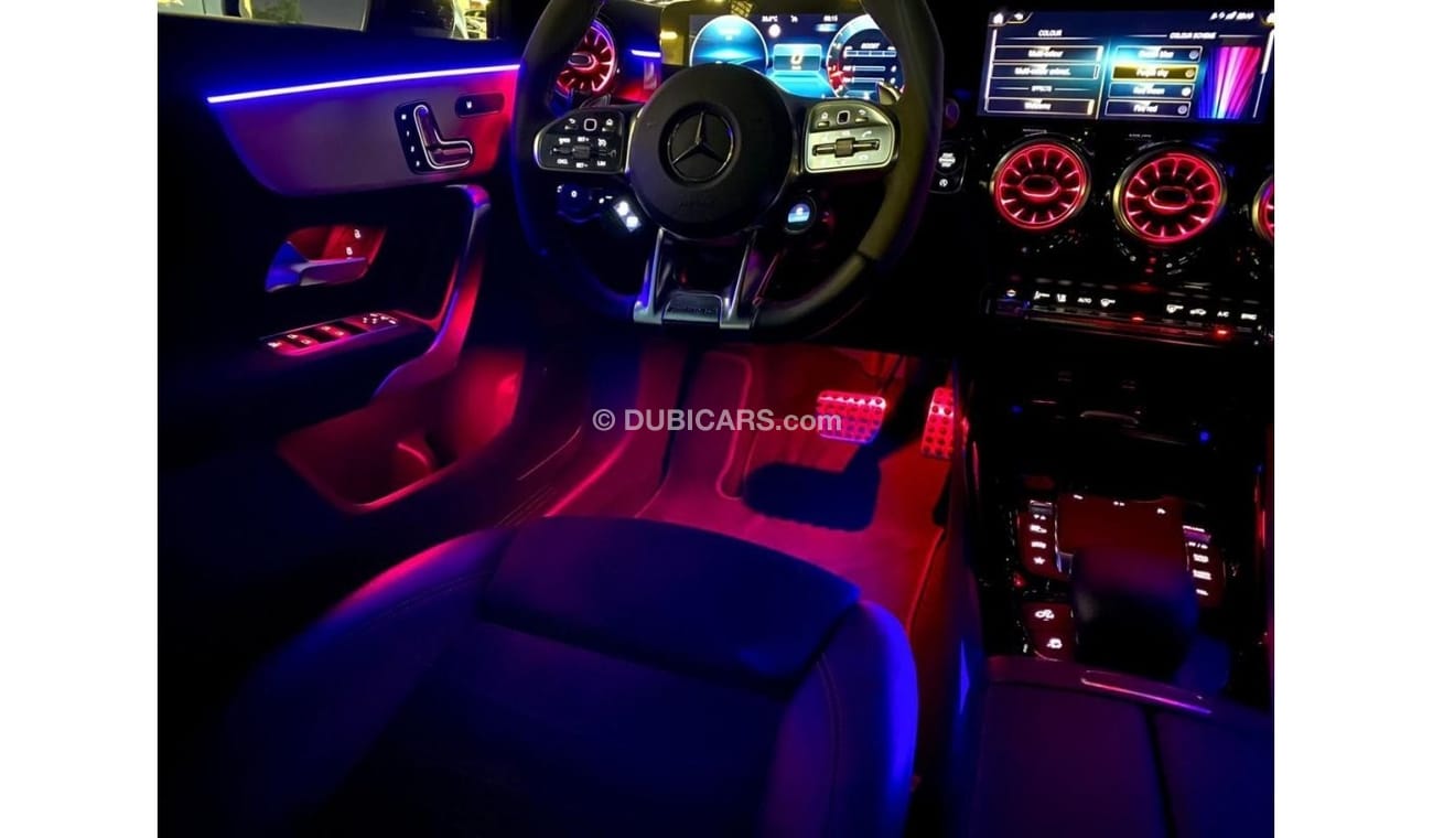 Mercedes-Benz A 35 AMG Premium