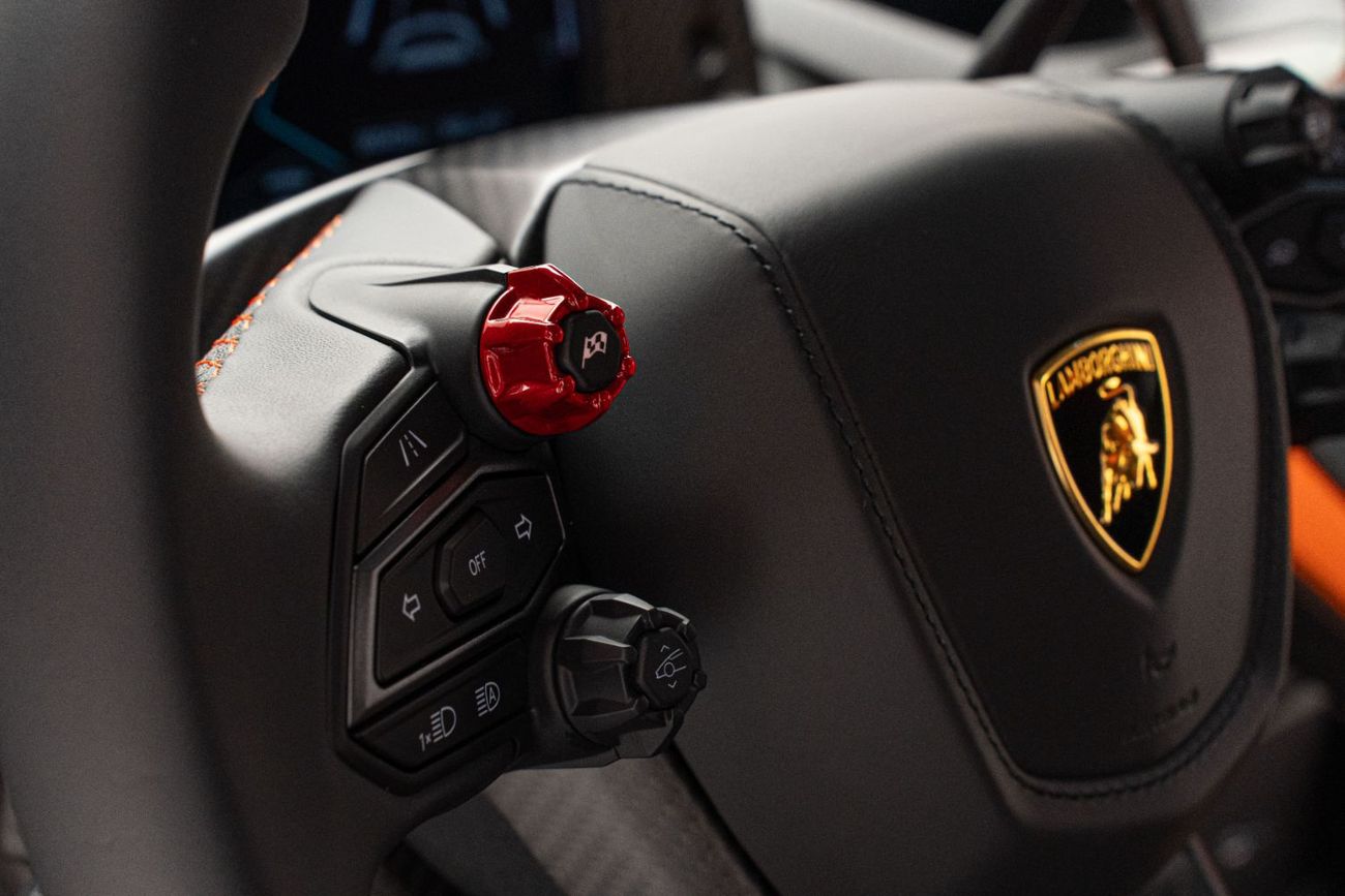 Lamborghini Revuelto Lamborghini Revuelto I Lease To Own I Brand New I Ad Personam I Warranty