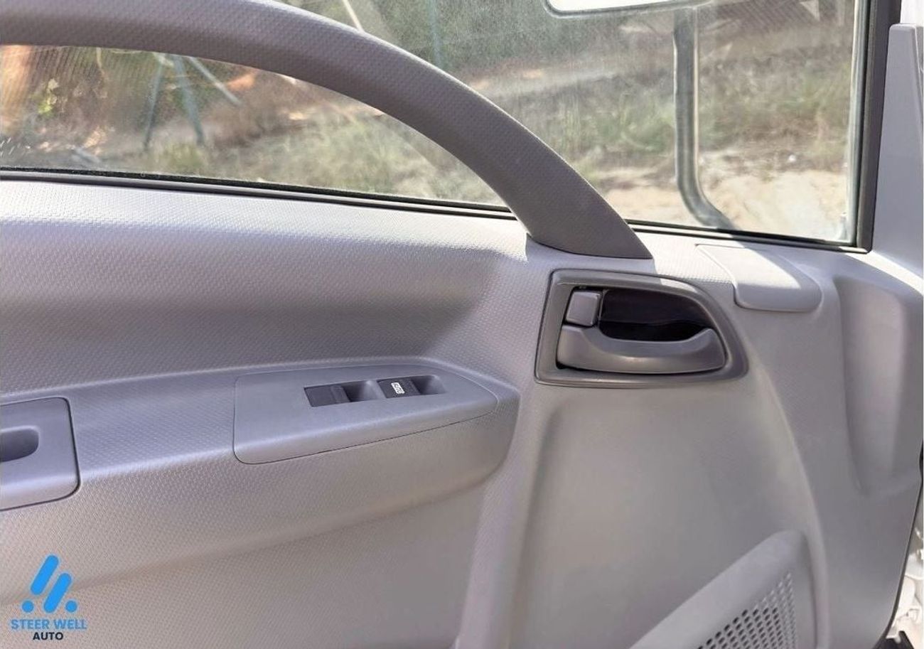 Isuzu NPR Reward 3.0L RWD 3 Ton / 14 Ft. Short Chassis / Good Performance / Book Now!