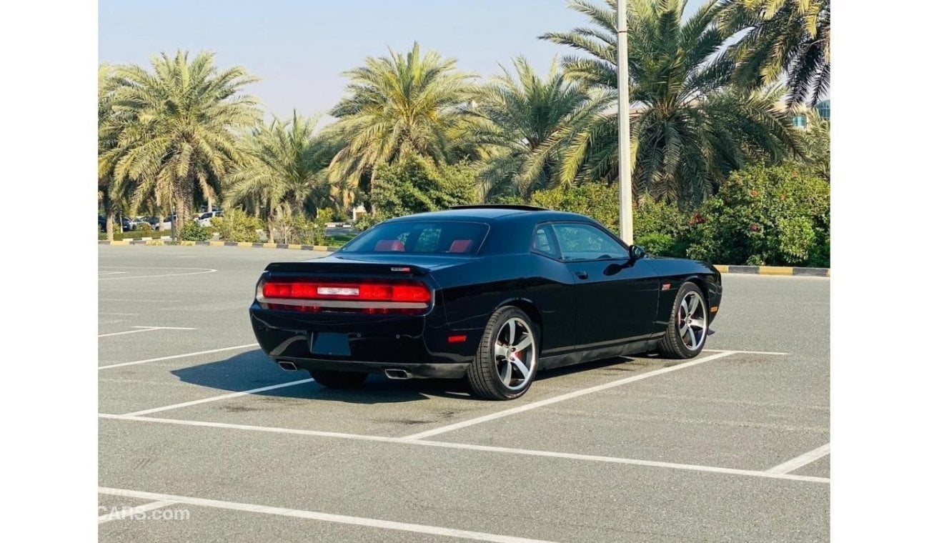 Dodge Challenger SRT8 Core