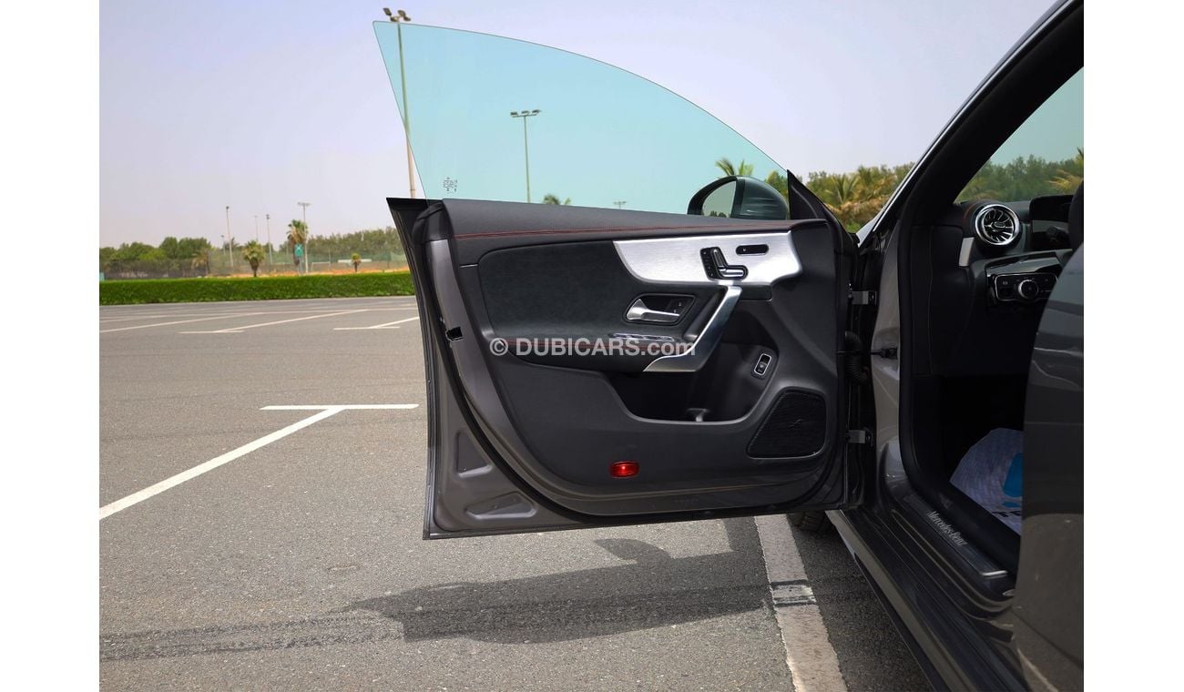 Mercedes-Benz CLA 250 2.0L Sedan | GCC Specs | With 2-Year Warranty | Brand New | Excellent Condition