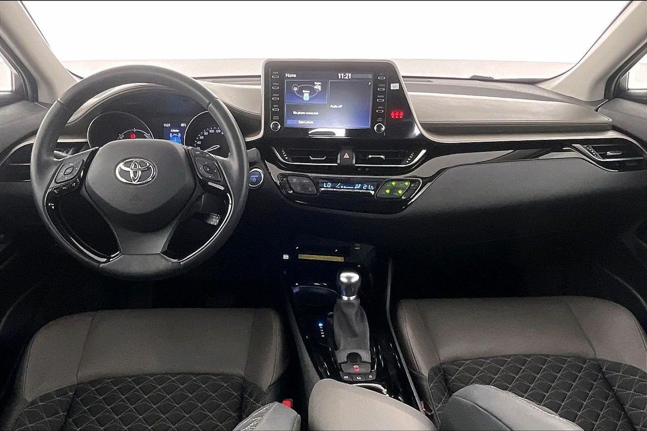 تويوتا CHR VX | National Day Celebration | شامل الضمان | 0 ﺪﻔﻋﺓ ﺃﻮﻟﻯ