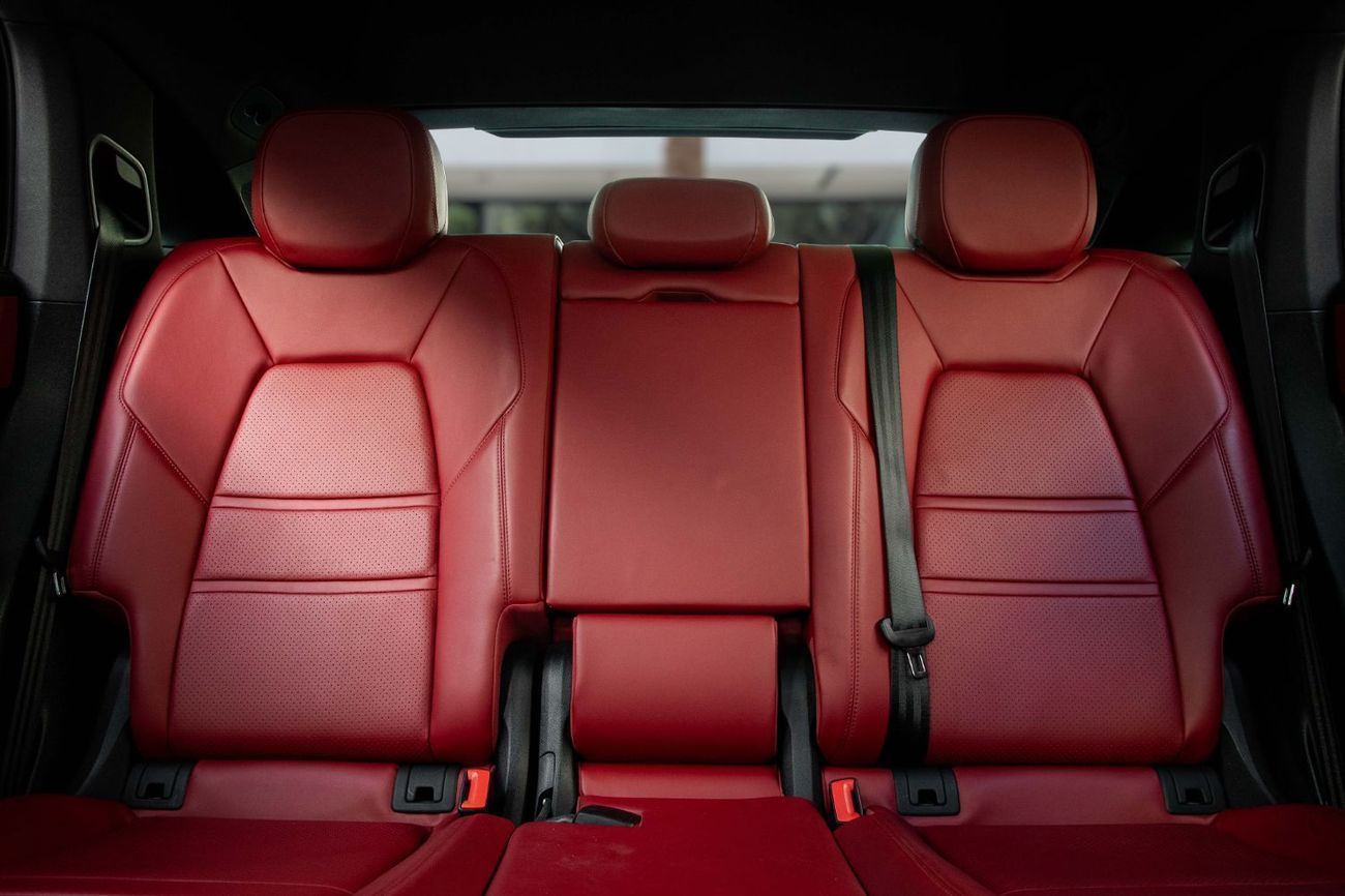 Porsche Cayenne COUPE | 4,093 P.M  | 0% Downpayment | PORSCHE MAINTAINED!