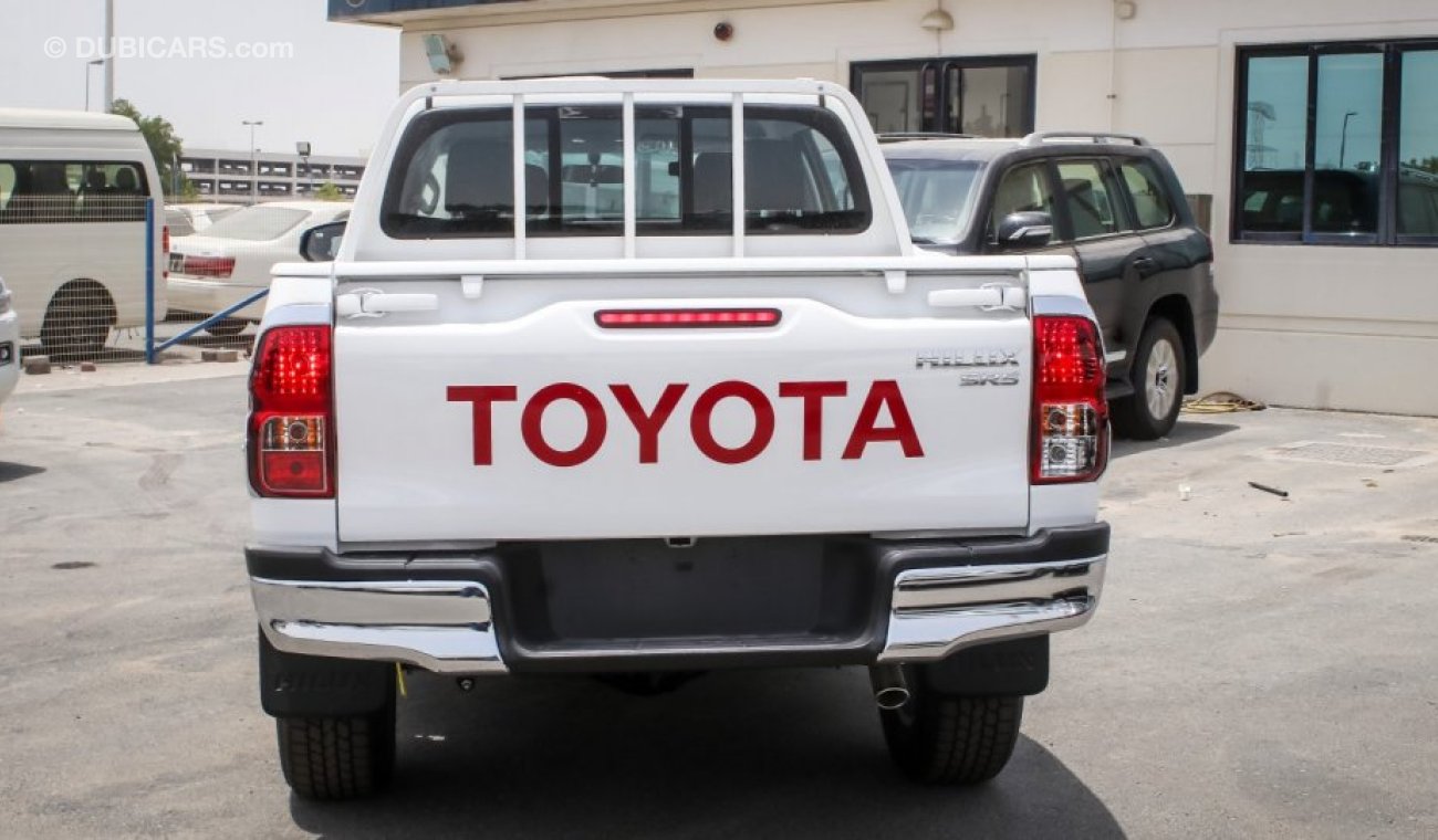 تويوتا هيلوكس Toyota Hilux 2.7Ltr SR5 4X4 Double Cab Mid Option M/T