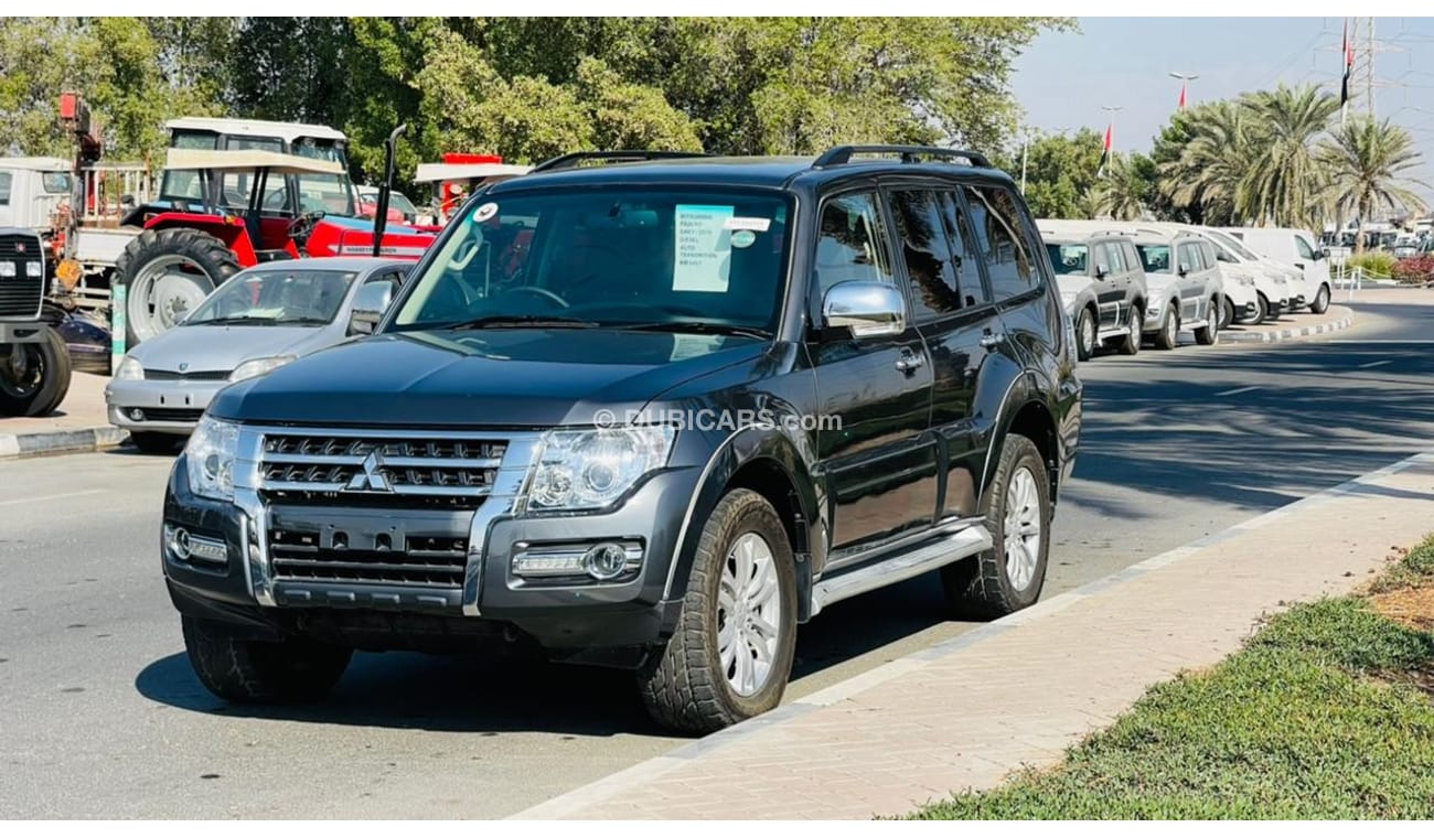ميتسوبيشي باجيرو 2019 3.2CC, V8/V9, Diesel, [Right-Hand Drive], 7 Seats, 4X4, Automatic, Premium Condition.