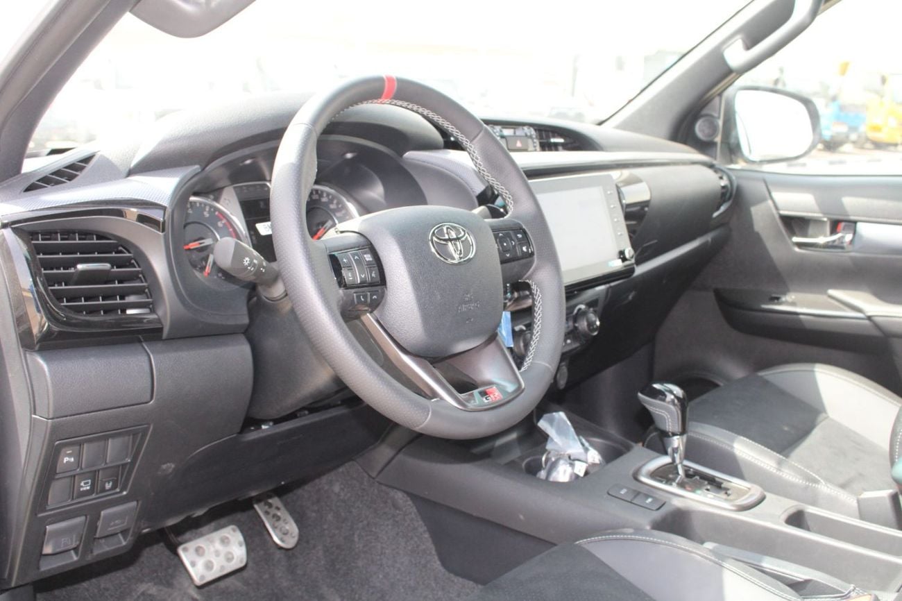 Toyota Hilux TOYOTA HILUX 4.0L V6 PETROL  DOUBLE CAB 4WD GR SPORT AUTO