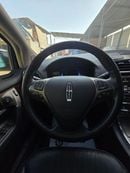 Lincoln MKX 2013 Lincoln MKX – Luxury midsize SUV in excellent condition. Powered by a strong 3.7L V6 engine wit