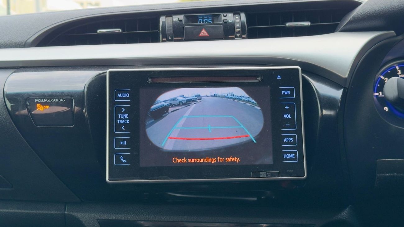 Toyota Hilux OFF ROAD MODIFIED | DOUBLE CABIN | RHD | AIR SNORKEL