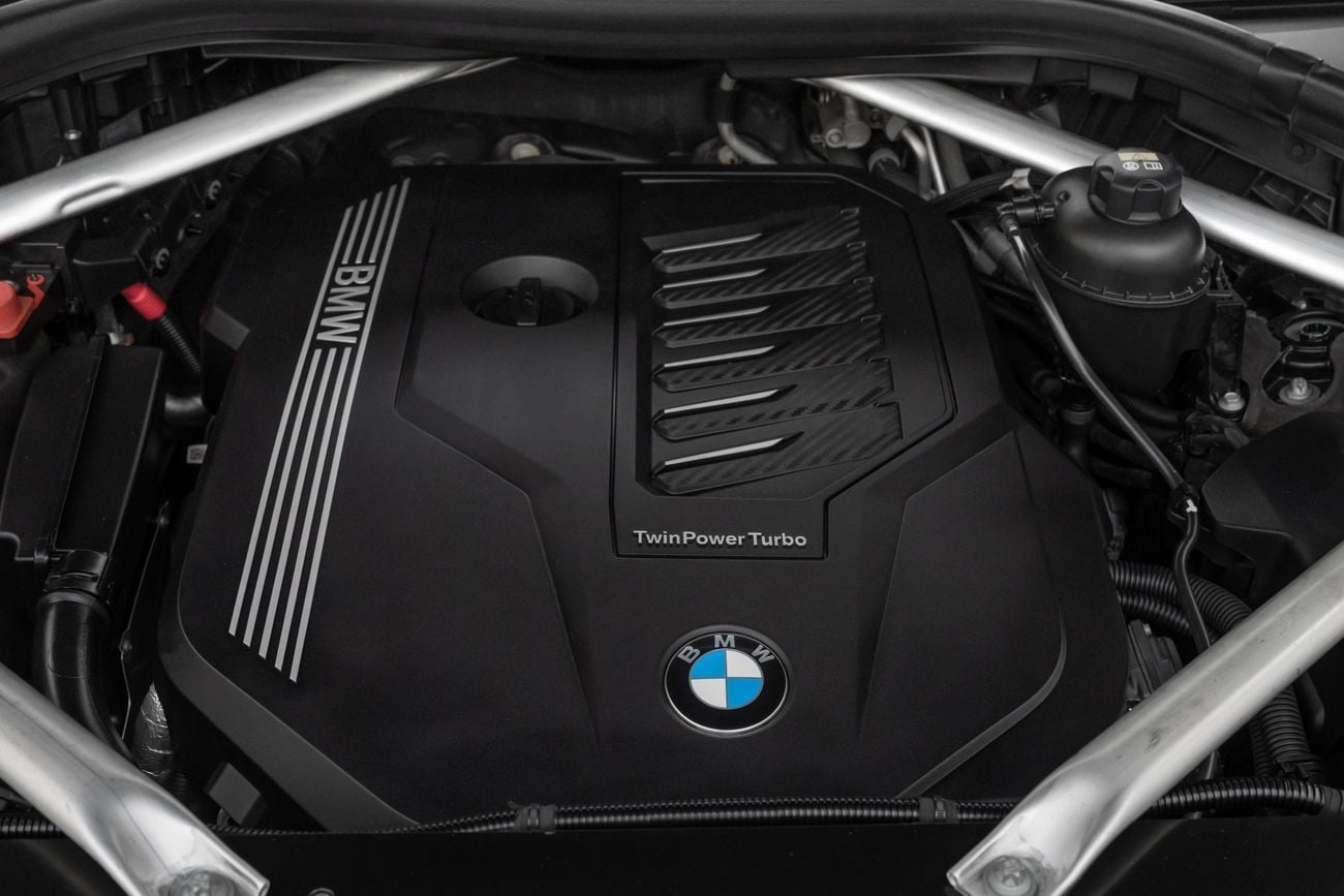 بي أم دبليو X7 X7 xDrive 40i M Sport | 4,210 P.M | 0% Downpayment | BMW X7 xDrive 40i M Sport!