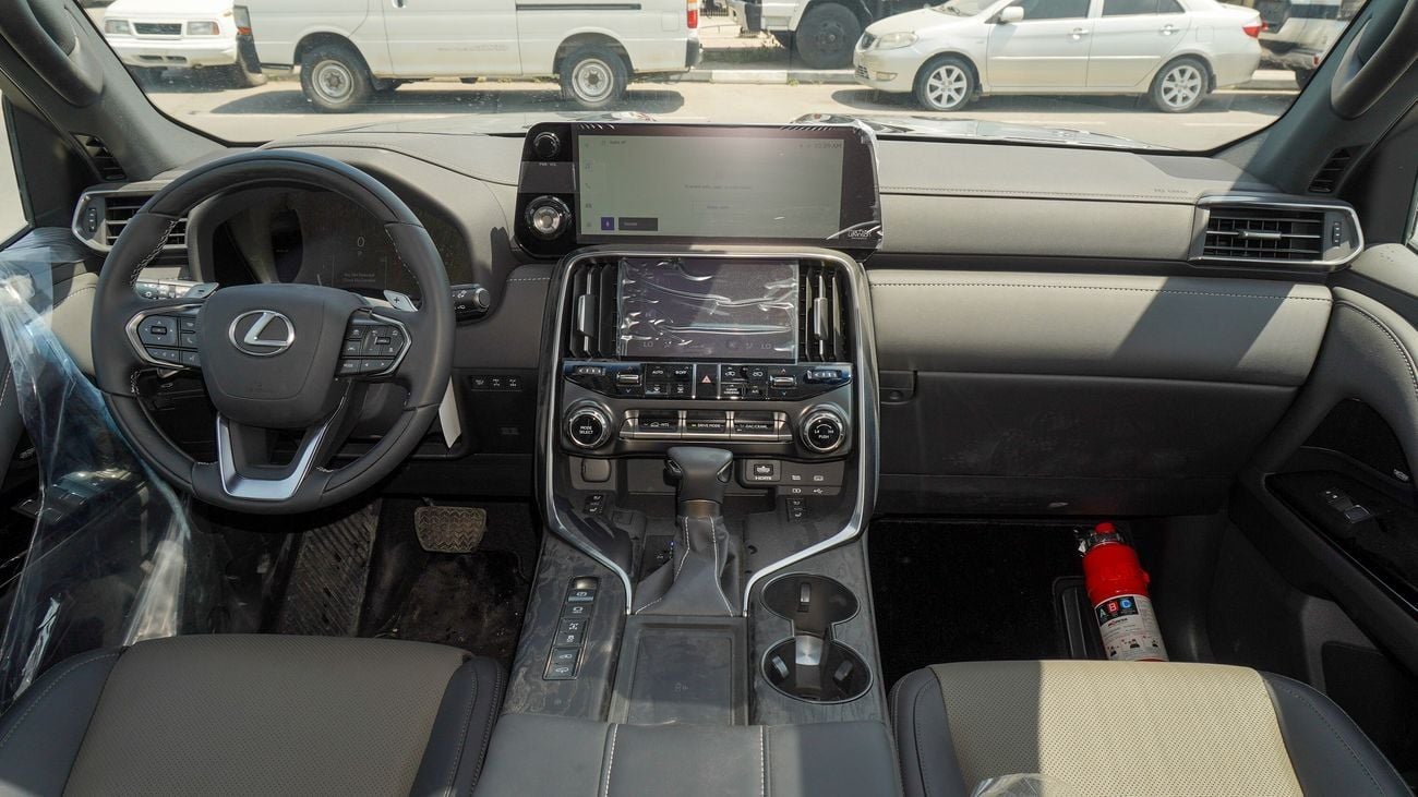 Lexus LX600 OVERTRAIL 3.5L V6