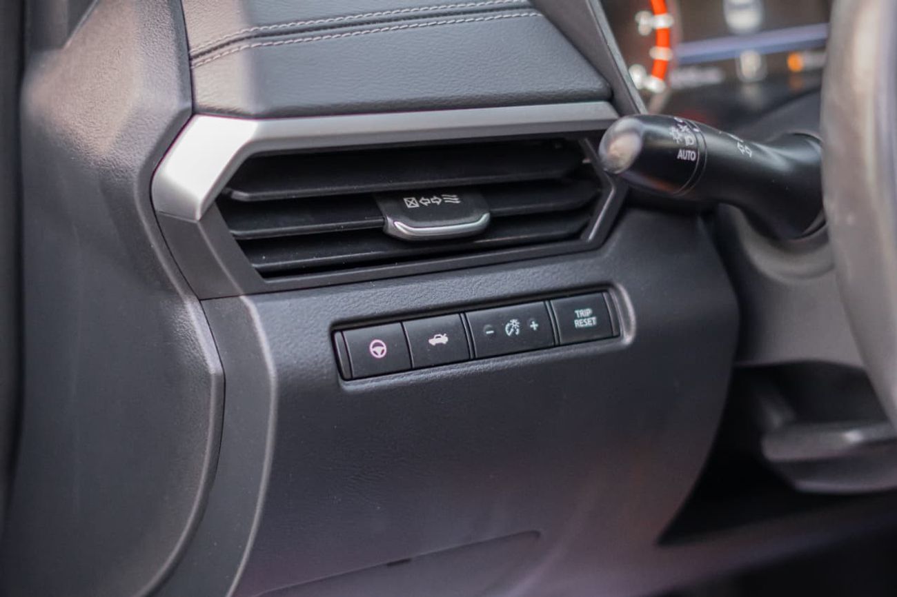 Nissan Altima SV 2.5L