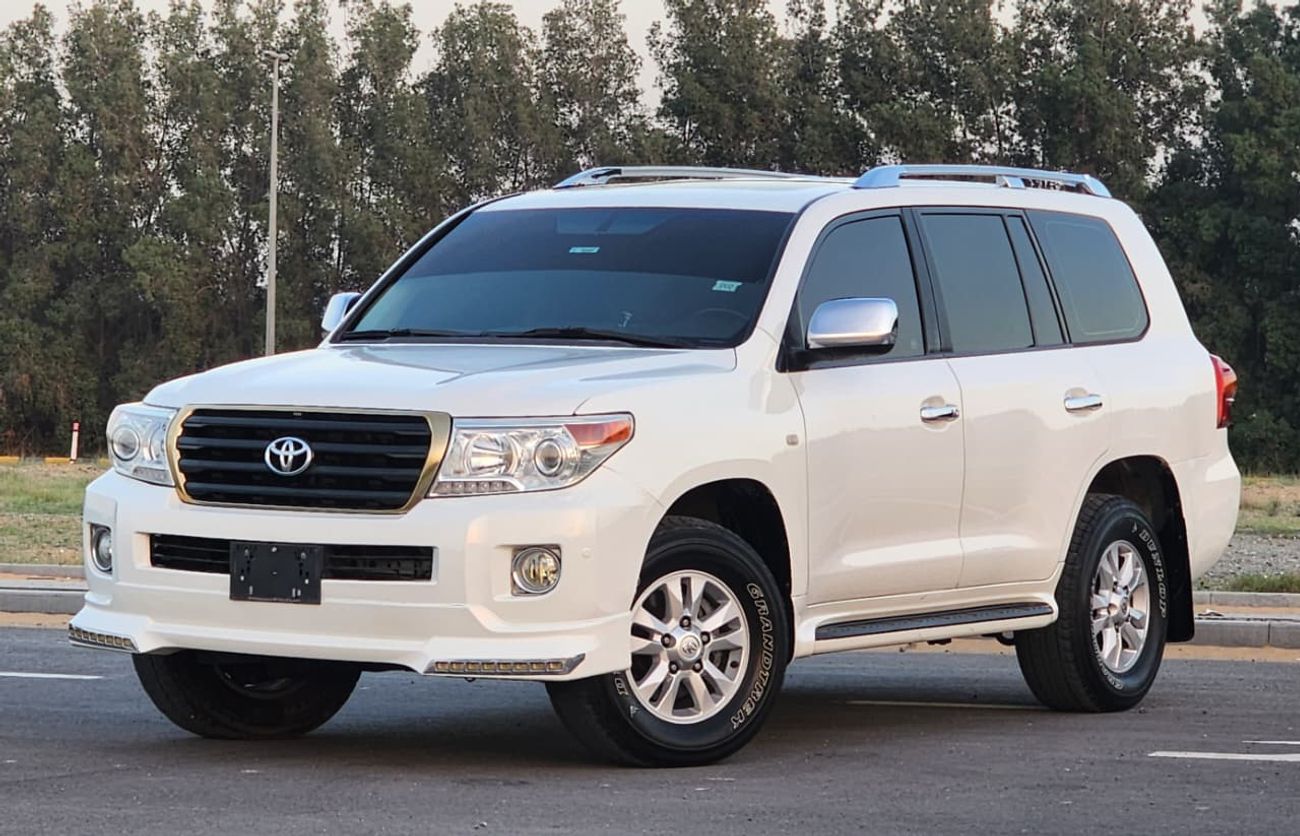 Toyota Land Cruiser GXR V6