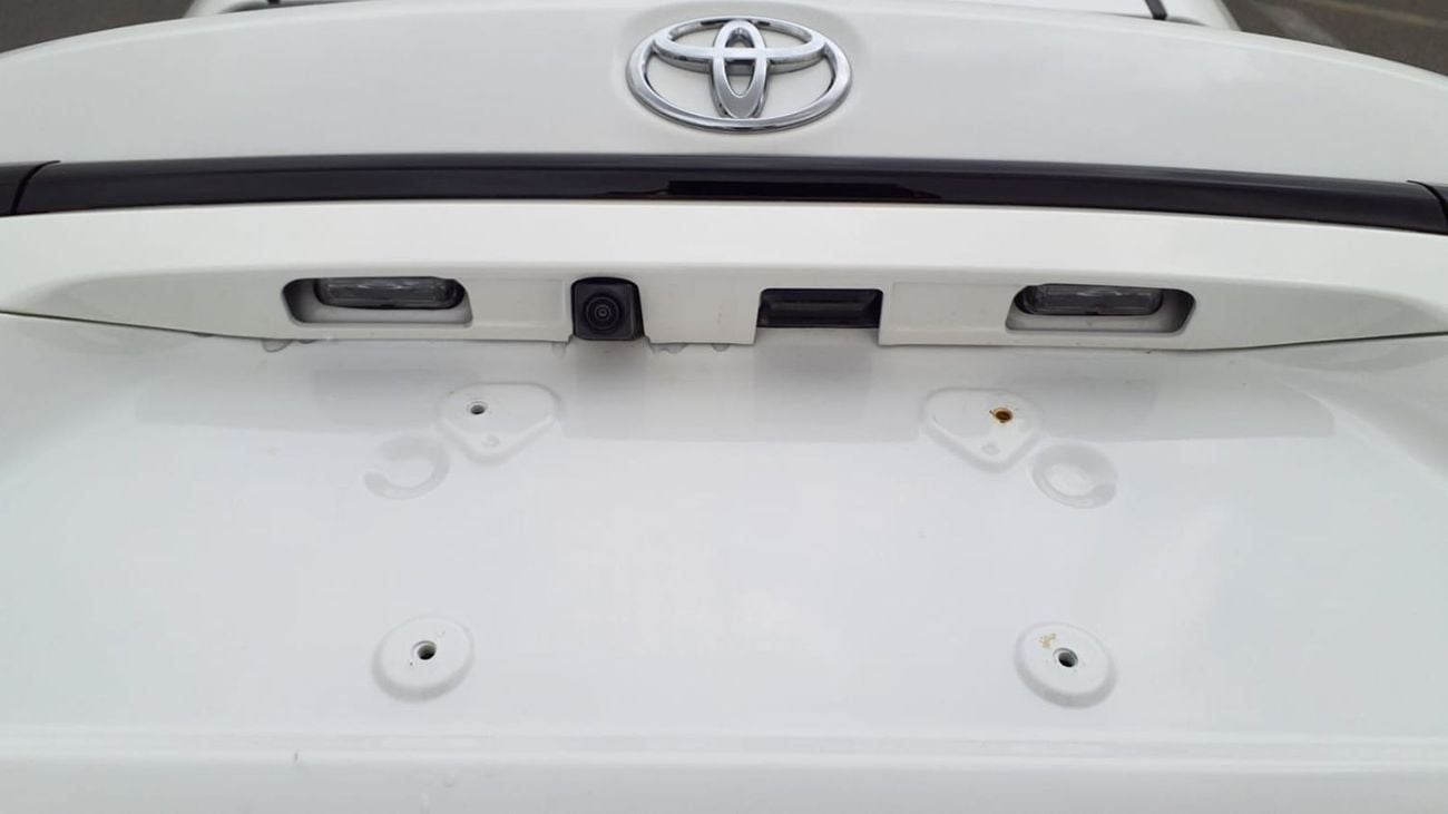 Toyota Levin Intelligent Dual-Engine – 1.8L Hybrid – 2024