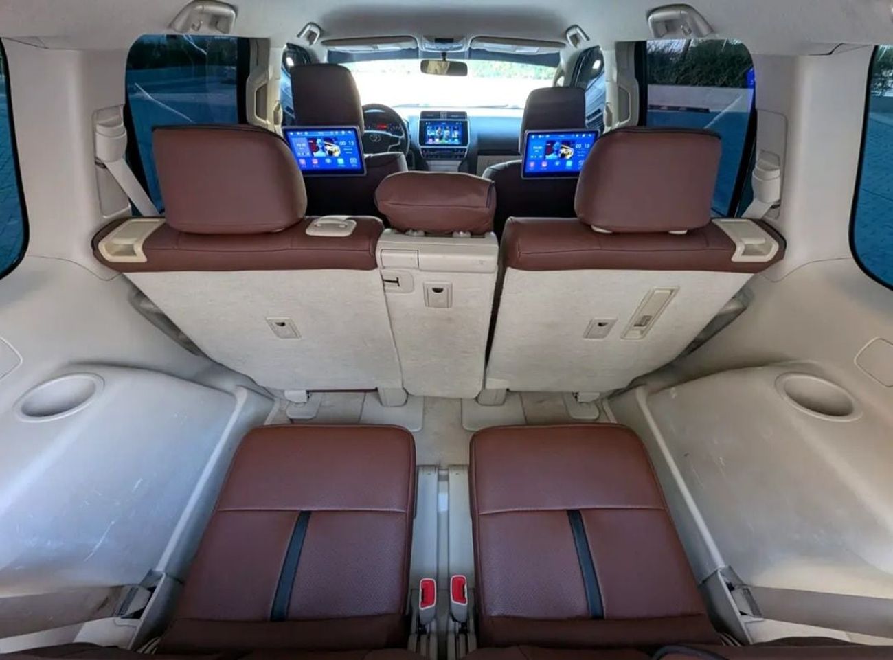 Toyota Prado Toyota prado 2019Model Modified 2024Model 2.7L v4 petrol Engine Colour Black Transmission Automatic