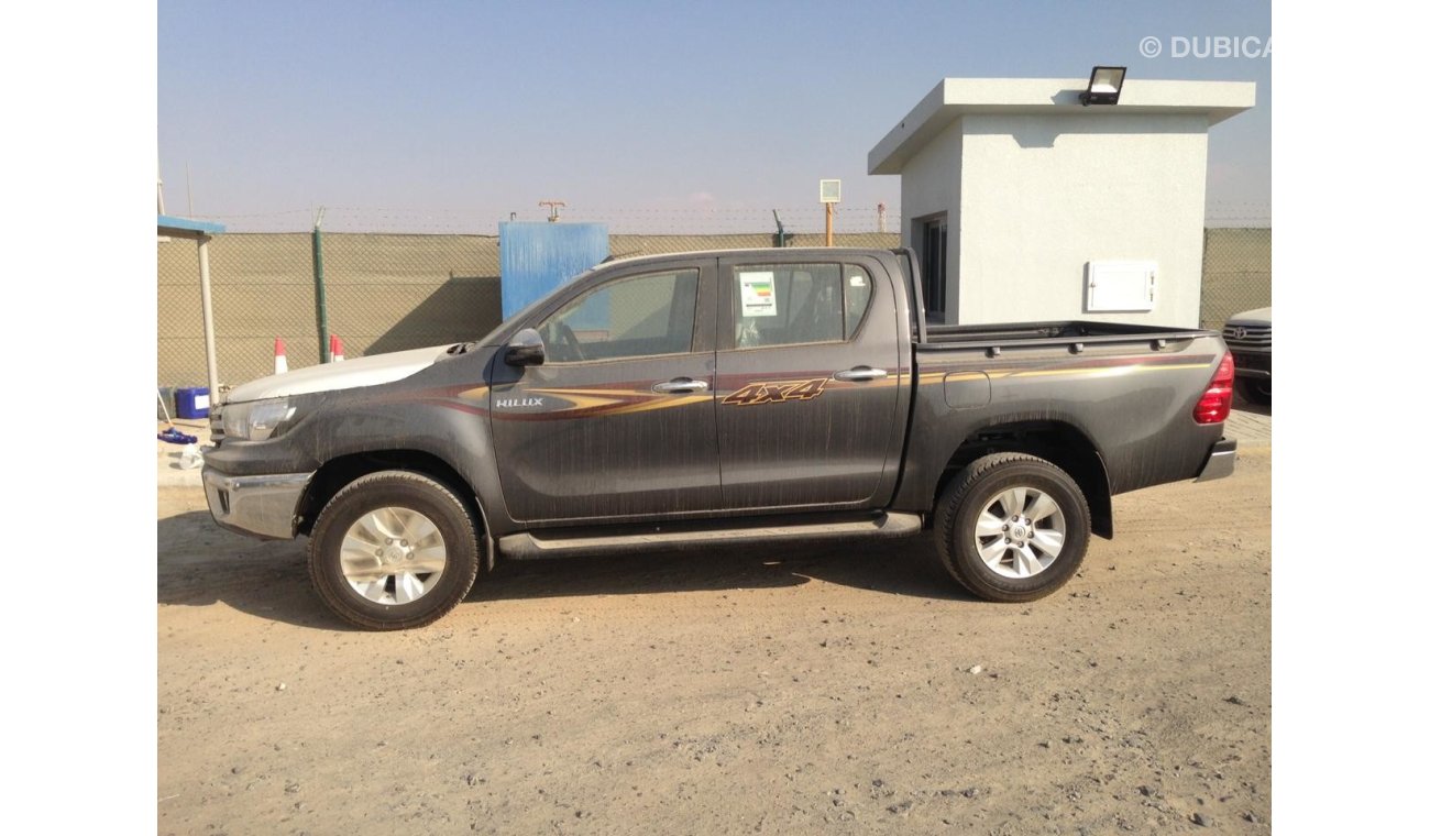 Toyota Hilux 4x4 diesel automatic FULL OPTION
