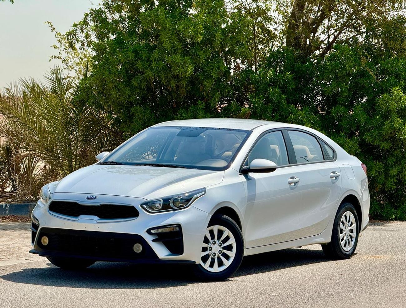 Kia Cerato LX 560/-Monthly l GCC I GPS , Camera l Accident Free