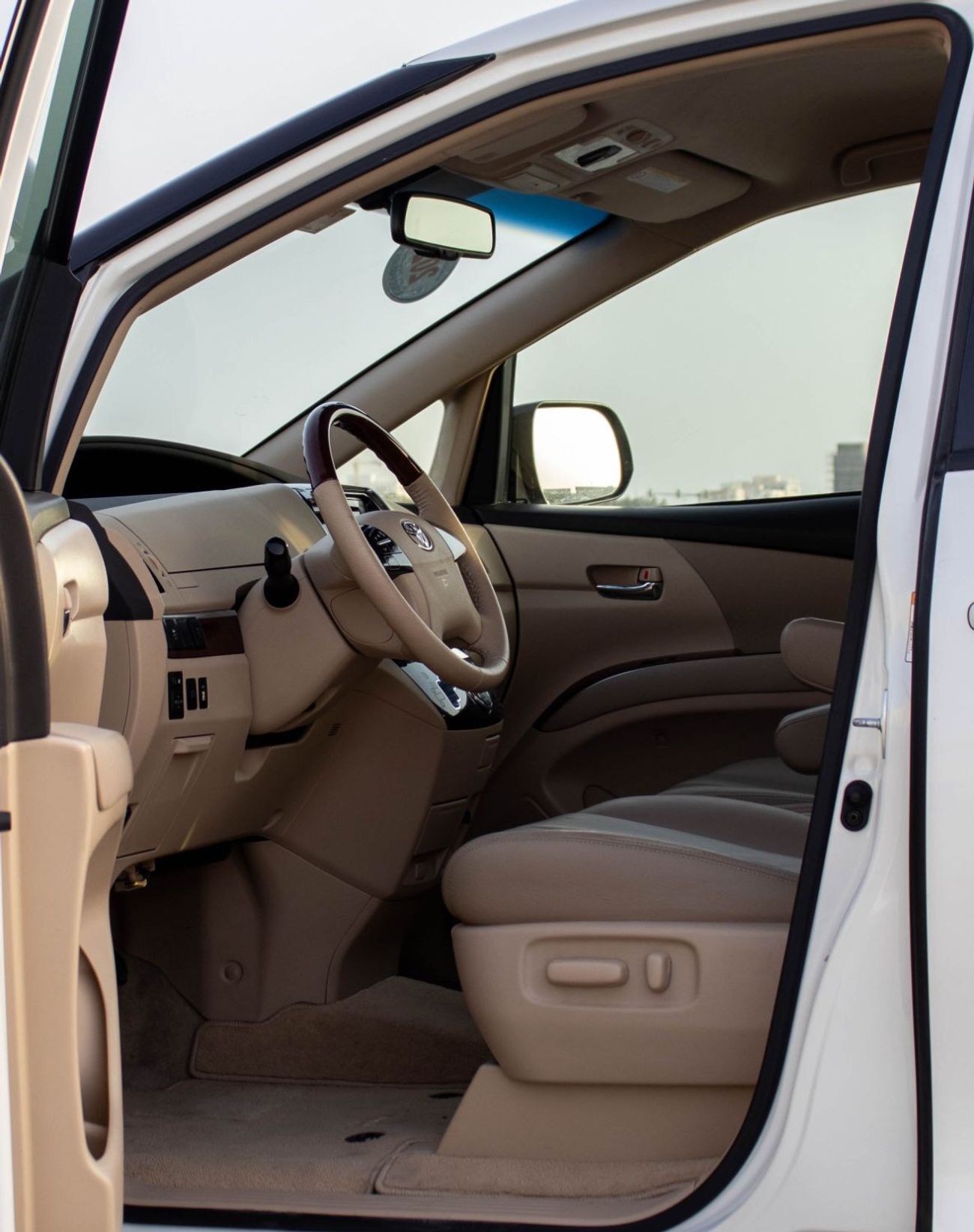 Toyota Previa 2020 Toyota Previa SE (XR50), 5dr MPV, 2.4L 4cyl Petrol, Automatic, Front Wheel Drive