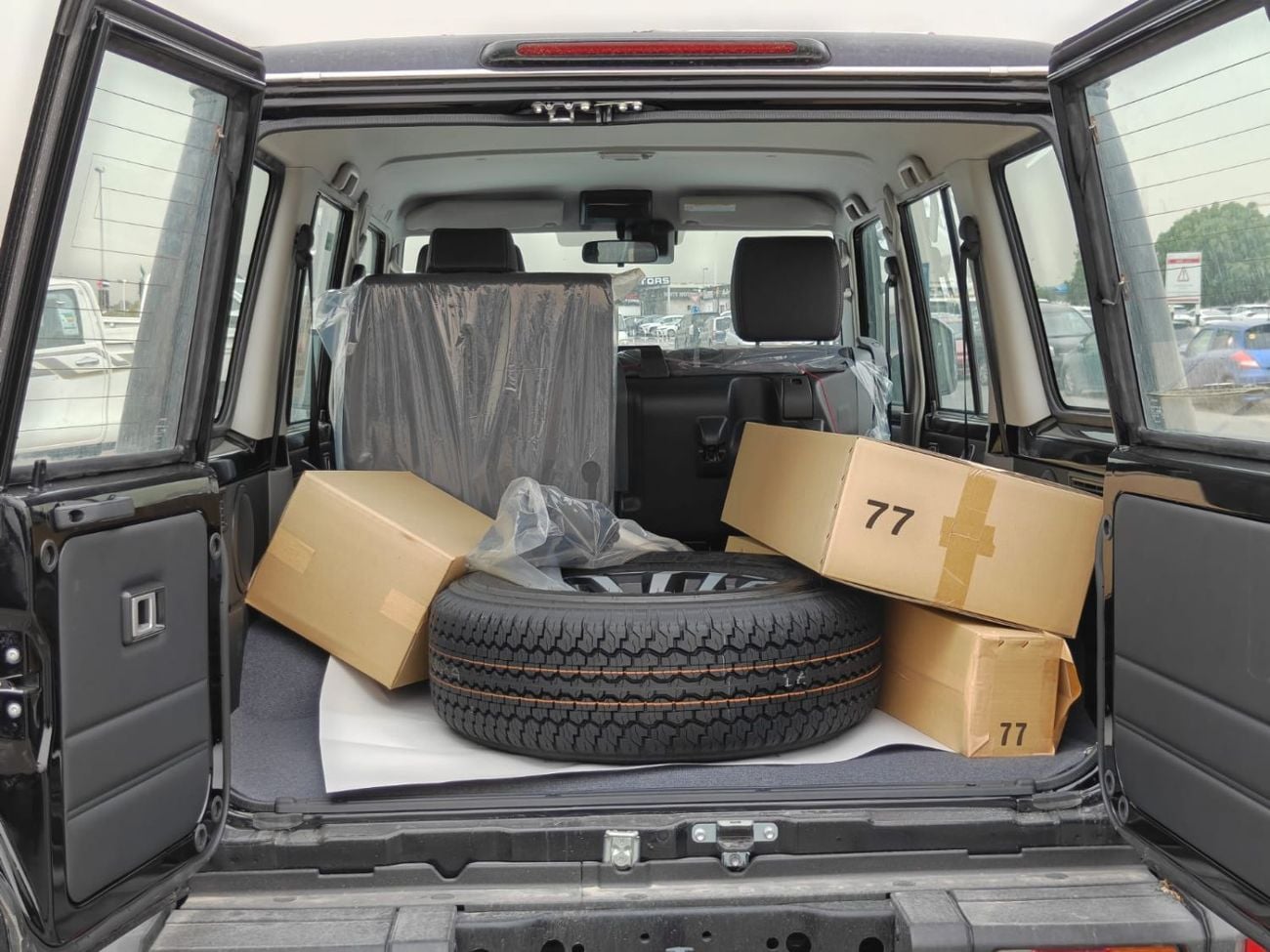 تويوتا لاند كروزر 70 Toyota Land Cruiser 70 2026 TOYOTA LC 76 2.8L DIESEL 4WD GCC SPEC