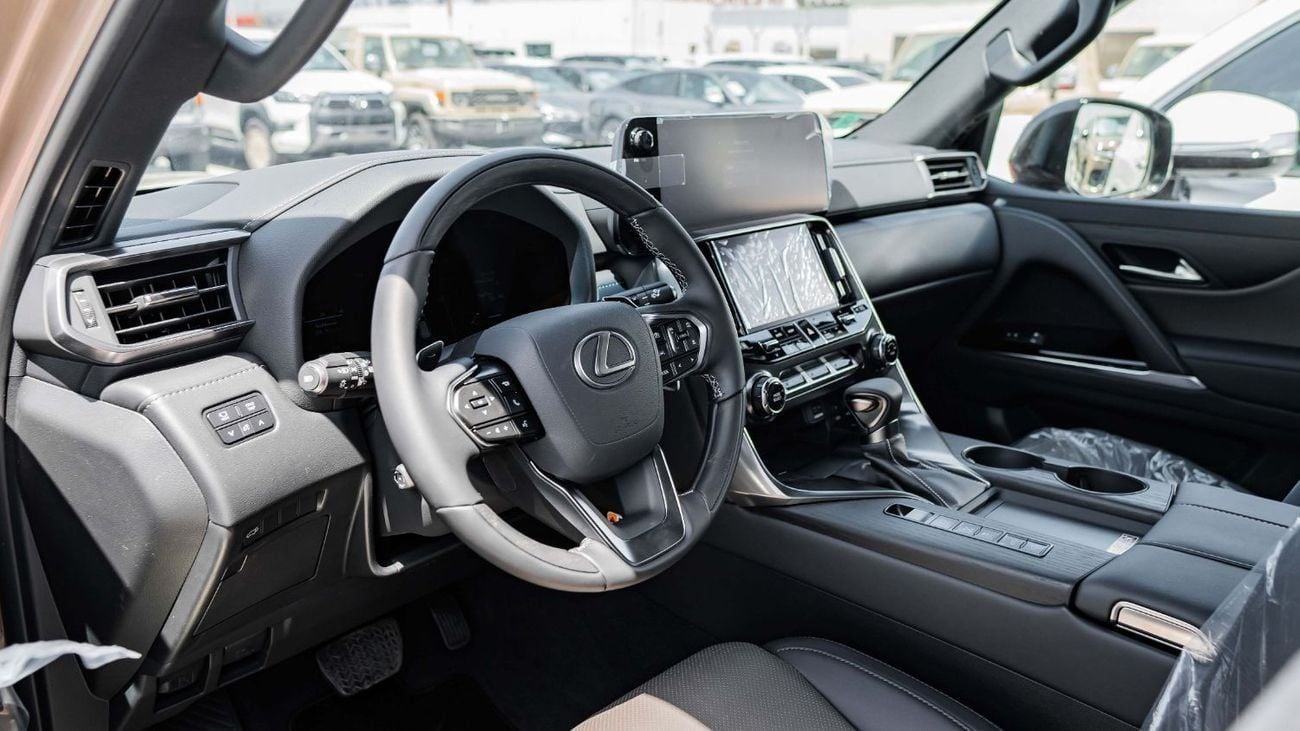Lexus LX 600 2025 Lexus LX600 Over-Trail 3.5L AT Petrol (Beige-Black) No MarkLevinson